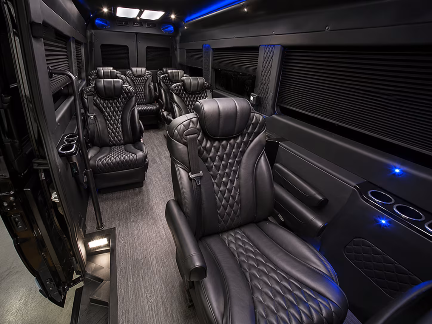 rio rancho 10 passenger sprinter van inside