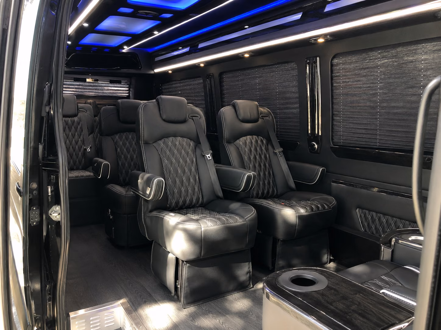 rio rancho 10 passenger sprinter van interior